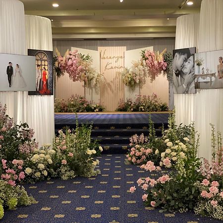 Royal Phuket City Hotel Ngoại thất bức ảnh The stage of the 2019 ceremony