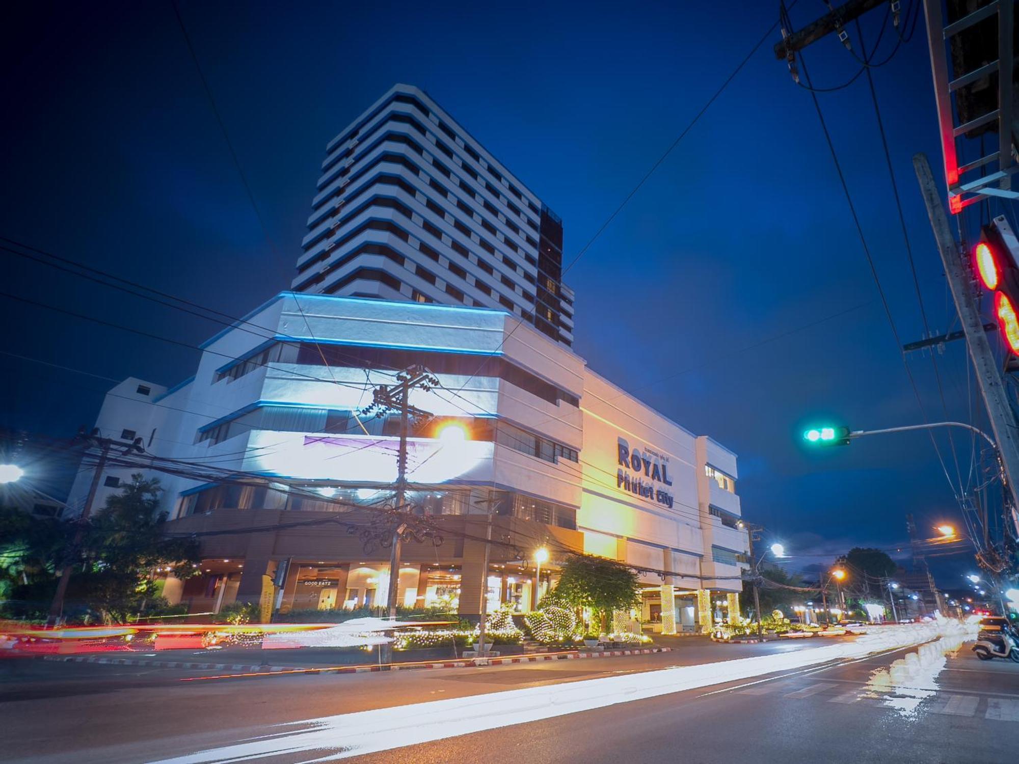 Royal Phuket City Hotel Ngoại thất bức ảnh Royal Paragon Hospital