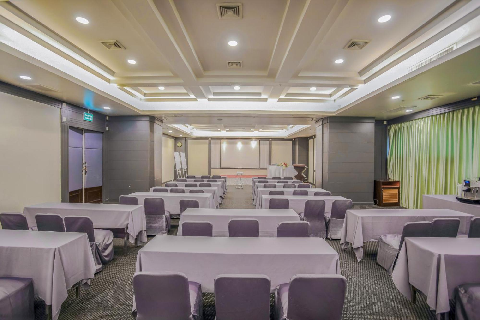 Royal Phuket City Hotel Ngoại thất bức ảnh Meeting room
