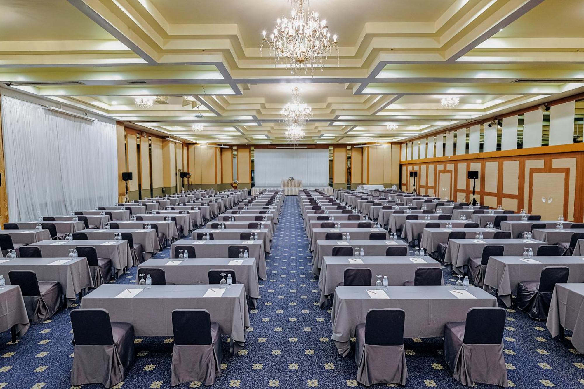Royal Phuket City Hotel Ngoại thất bức ảnh The Grand Ballroom